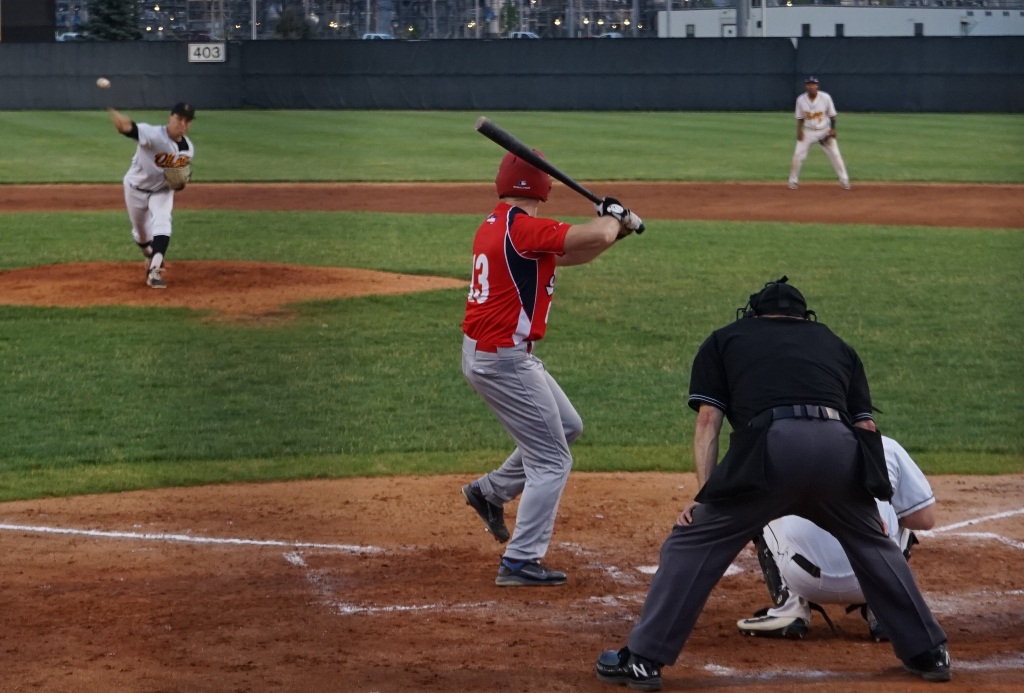 Serbian Baseball nacional team Srpski beizbol nacionalni tim u Americi. beizbol utakmca Srbija Oilmen Serbia Oilmen USA Srpska Televizija Cikago Serbian Television USA