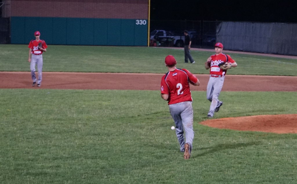 Serbian Baseball nacional team Srpski beizbol nacionalni tim u Americi. beizbol utakmca Srbija Oilmen Serbia Oilmen USA Srpska Televizija Cikago Serbian Television USA