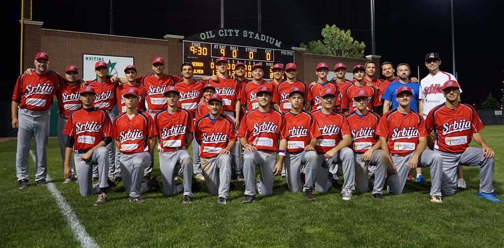 Serbian Baseball nacional team .Srpski beizbol nacionalni tim u Americi. beizbol utakmca Srbija Oilmen Serbia Oilmen USA. Srpska Televizija Cikago, Serbian Television USA