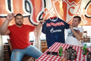 Milan Borjan sa delijama u Cikagu DSC08629