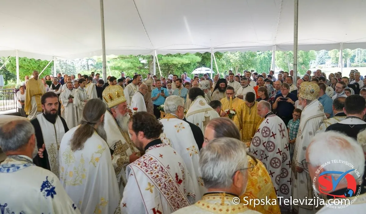 800_godina_autokefalnosti_Srpske_Pravoslavne_Crkve_-_Proslava_u_manastiru_Sveti_Sava__Libertyville_USA