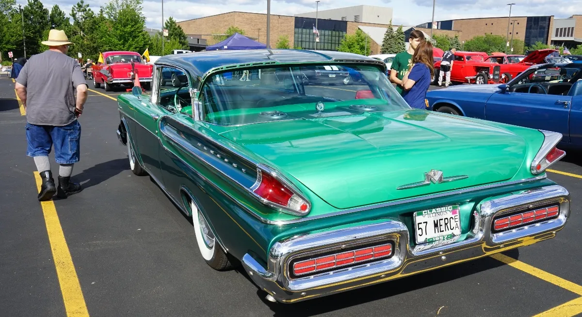 CLASSIC_AMERICAN_CARS_-_MUSCLE_CARS_-_PHOTO_SASA_LUKIC_DSC09266