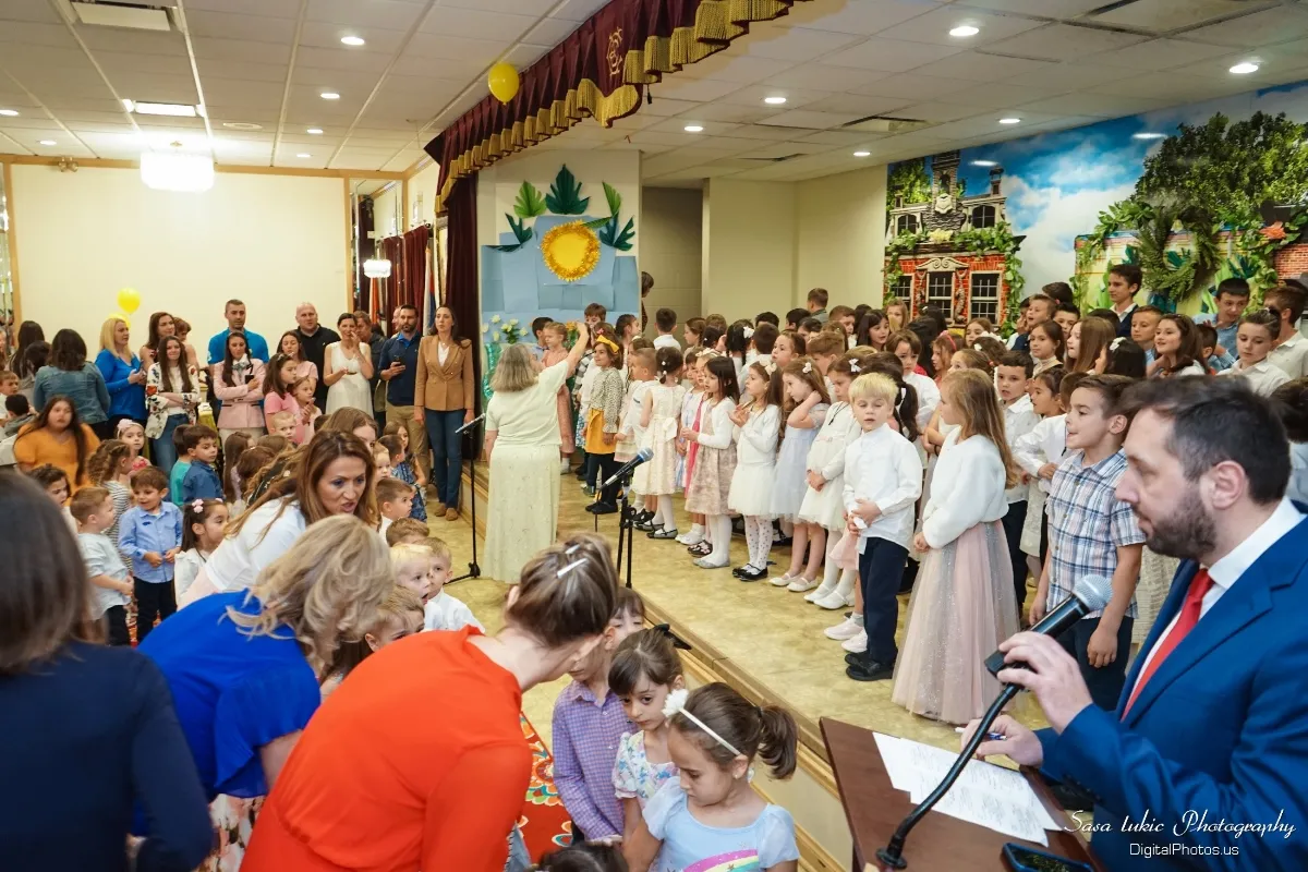 Deca_Akademije_Sveti_Sava_-_priredba_2022